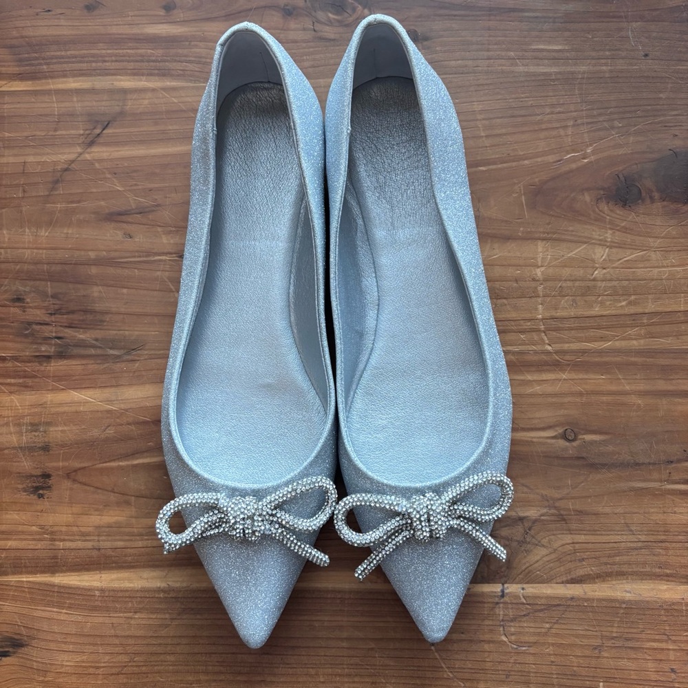 Elegant Silver Sparkly Women's Flats with Bow Size 9